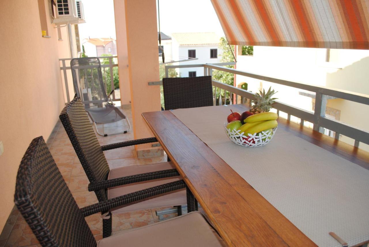 Apartments Vidolma Povljana Εξωτερικό φωτογραφία