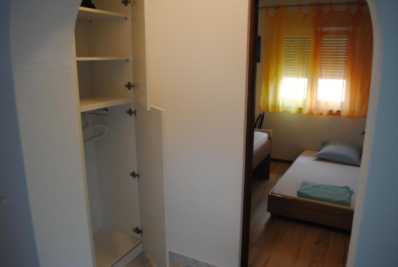Apartments Vidolma Povljana Εξωτερικό φωτογραφία