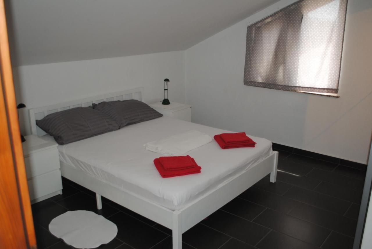 Apartments Vidolma Povljana Εξωτερικό φωτογραφία