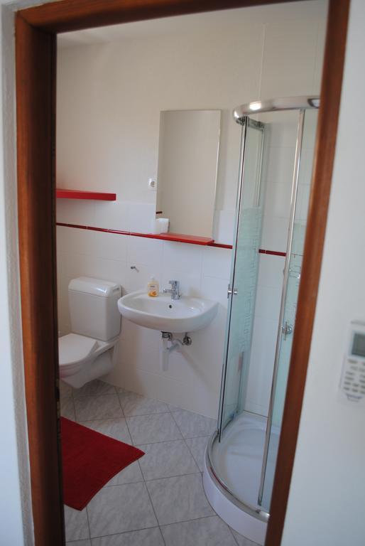 Apartments Vidolma Povljana Εξωτερικό φωτογραφία
