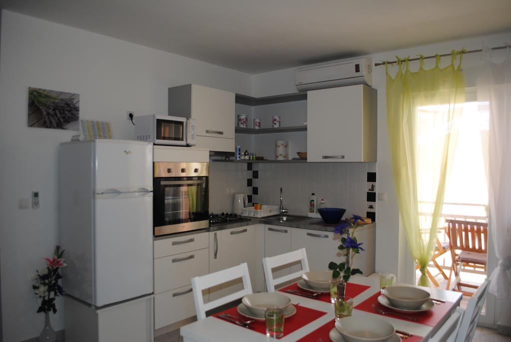 Apartments Vidolma Povljana Εξωτερικό φωτογραφία