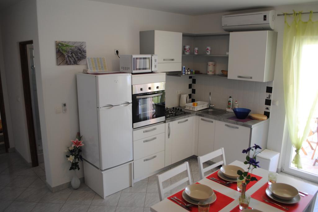Apartments Vidolma Povljana Εξωτερικό φωτογραφία