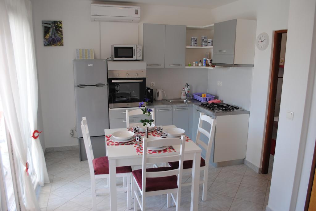 Apartments Vidolma Povljana Εξωτερικό φωτογραφία